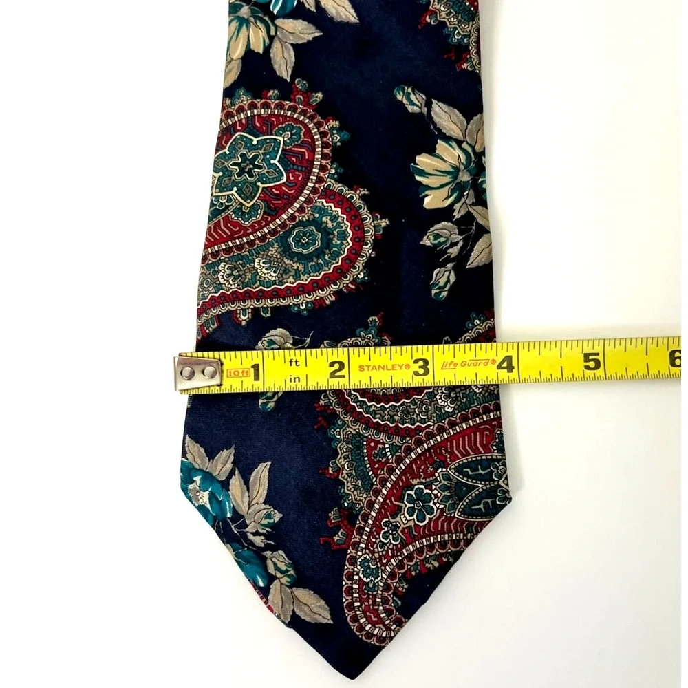Royal Club Mens Italian Silk Tie Navy Blue Multicolor Paisley Floral